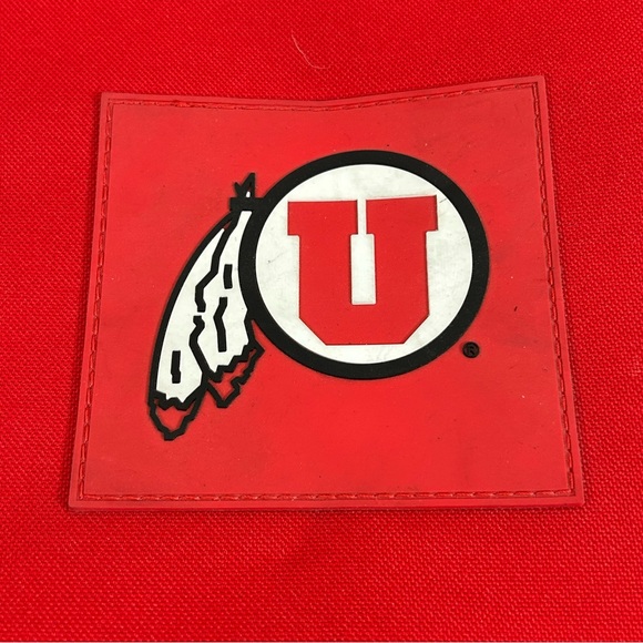 NCAA Utah Utes Large Red Rawlings Collegiate Cooler Baseball Bucket Bag 15”x14”. - Picture 4 of 16